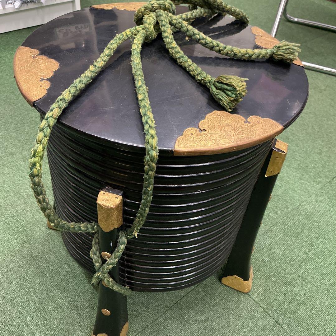 ほかい　行器　漆塗り円筒形容器 金箔装飾
